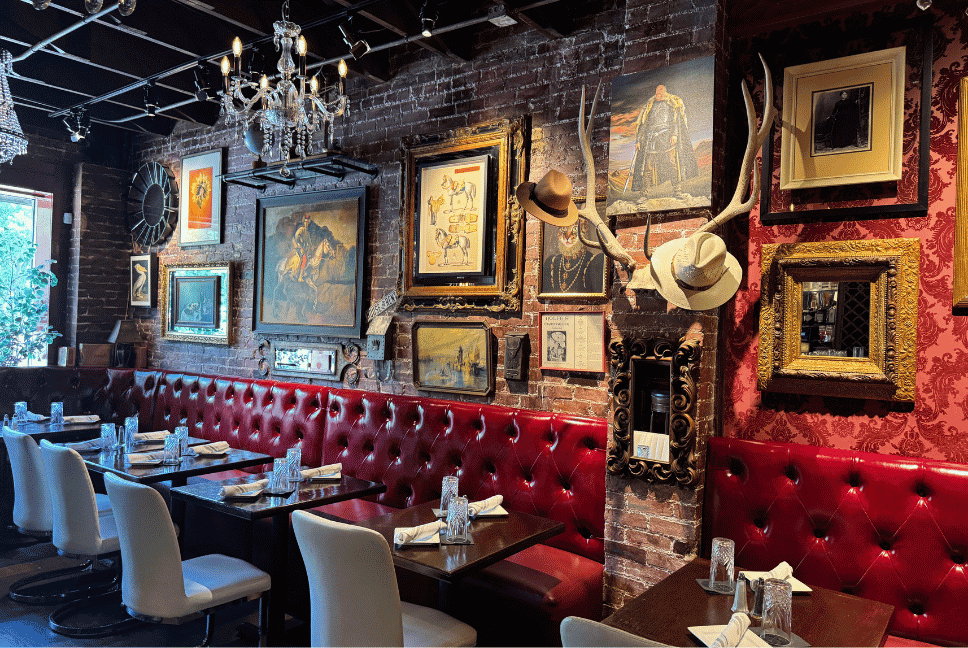 antlers booth_1106x740_WEB The Vintage Reuben McRae's American Bistro